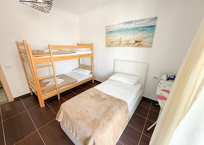 Fishta Q6 33 Apartament Velipojë