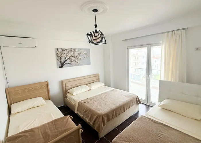 Fishta Q6 33 Apartment *